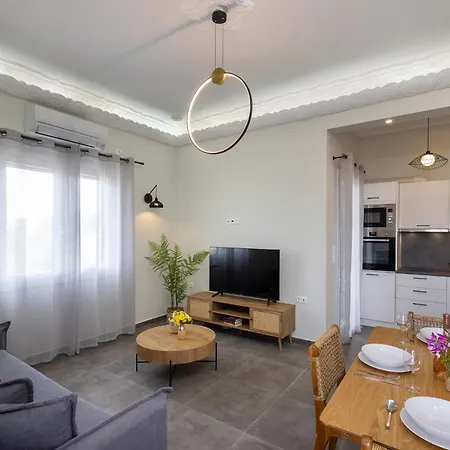 Lejlighed Elia Syros *