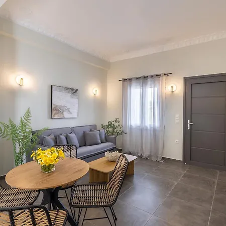 Elia Syros Apartamento *